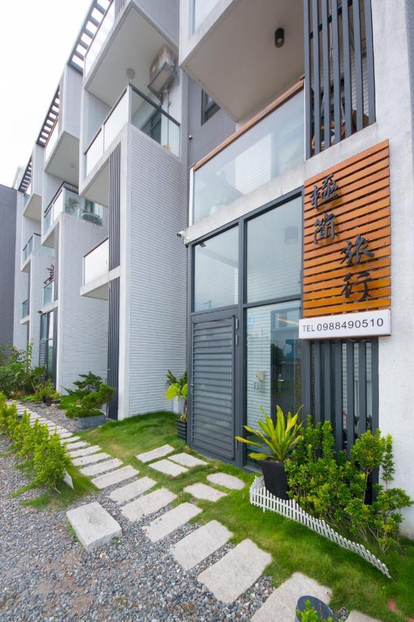 極簡旅行民宿 Simple Travel B&B Wujie Exterior foto